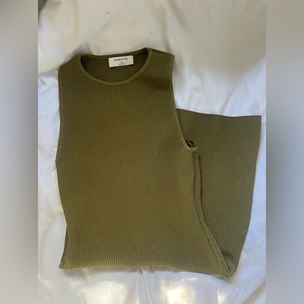 ARITZIA BABATON RIB KNIT DRESS - XS NEVER WORN